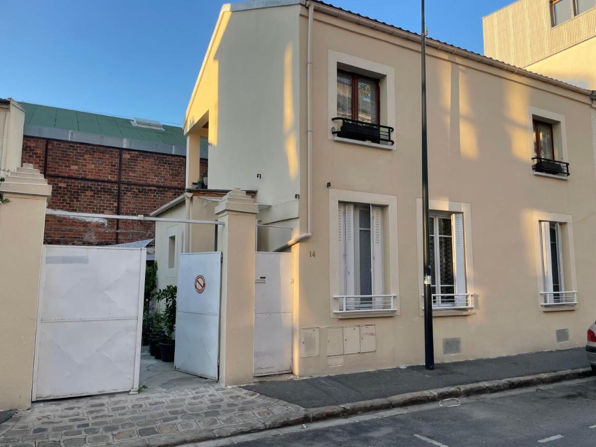 Hotel Agréable apparement dans une maison à Saint-Denis  Extérieur photo