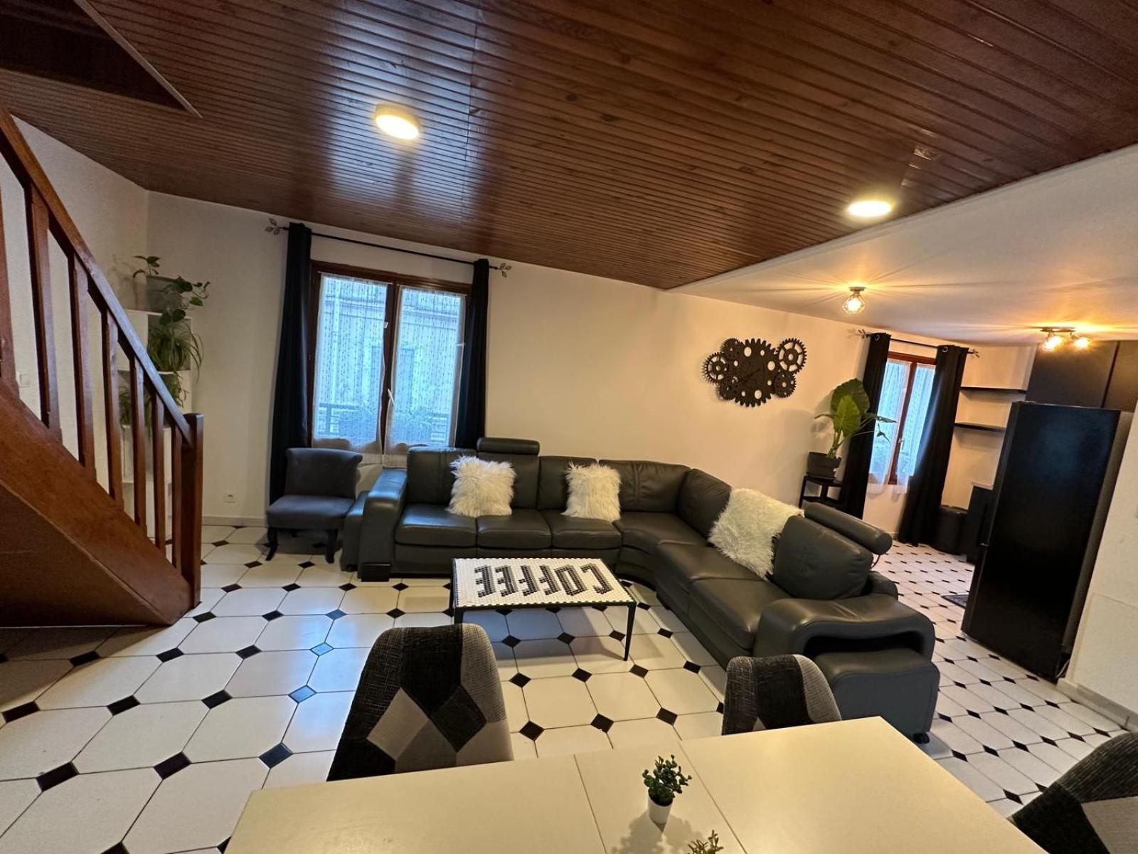 Hotel Agréable apparement dans une maison à Saint-Denis  Extérieur photo